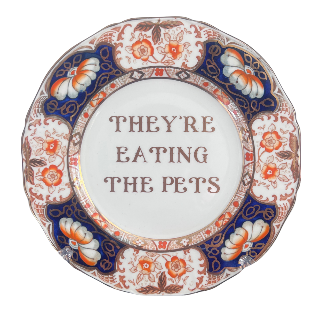 They're Eating The Pets - Floral